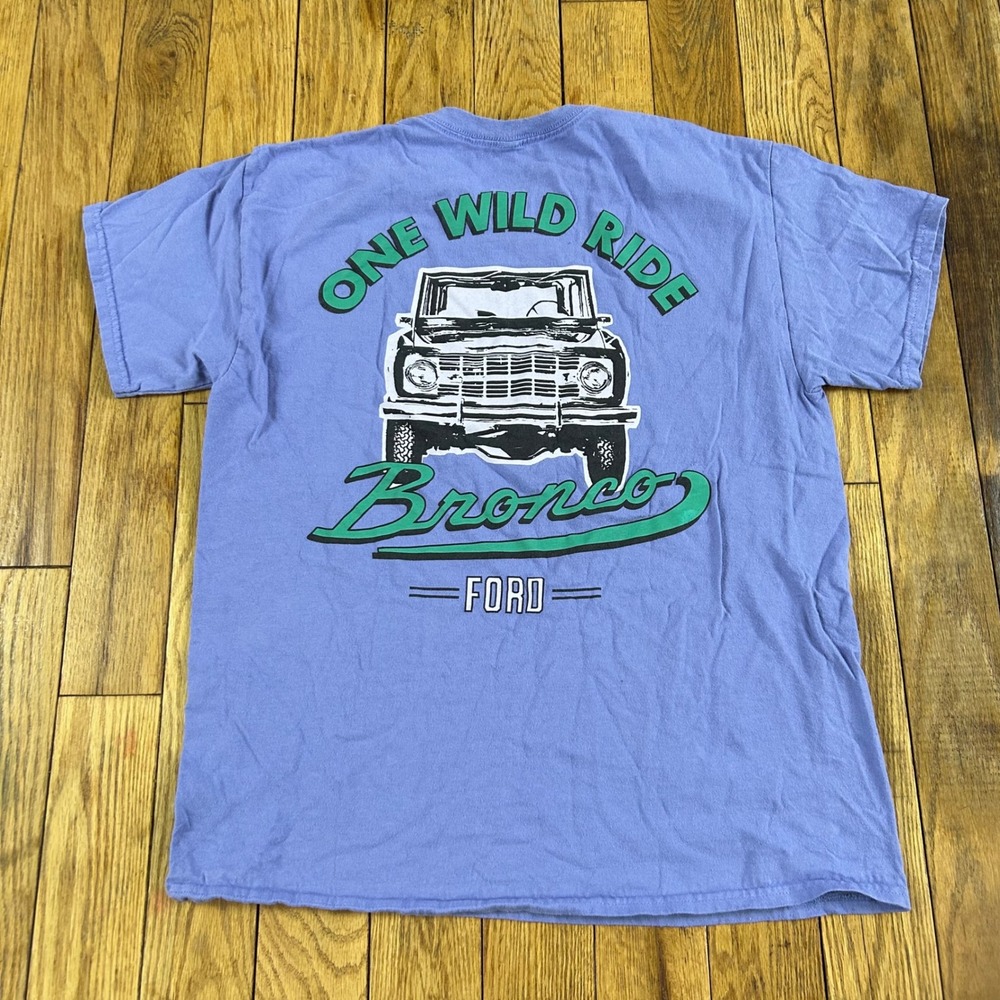 Ford Bronco Graphic T Shirt Periwinkle Blue Short Sleeve Cotton Crew Neck Size L